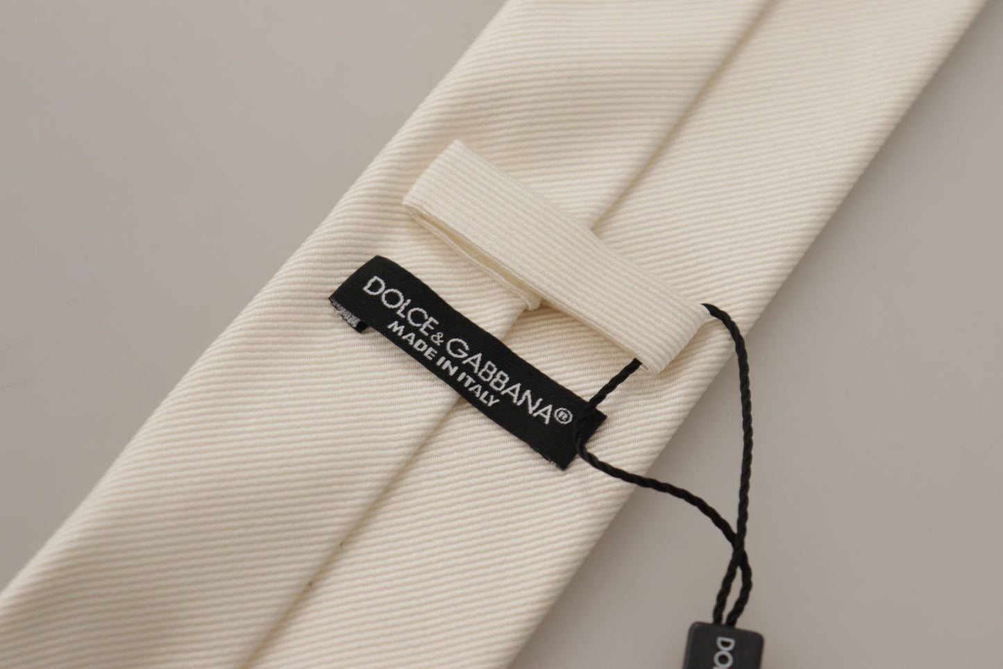 Elegante corbata de seda blanca para hombre