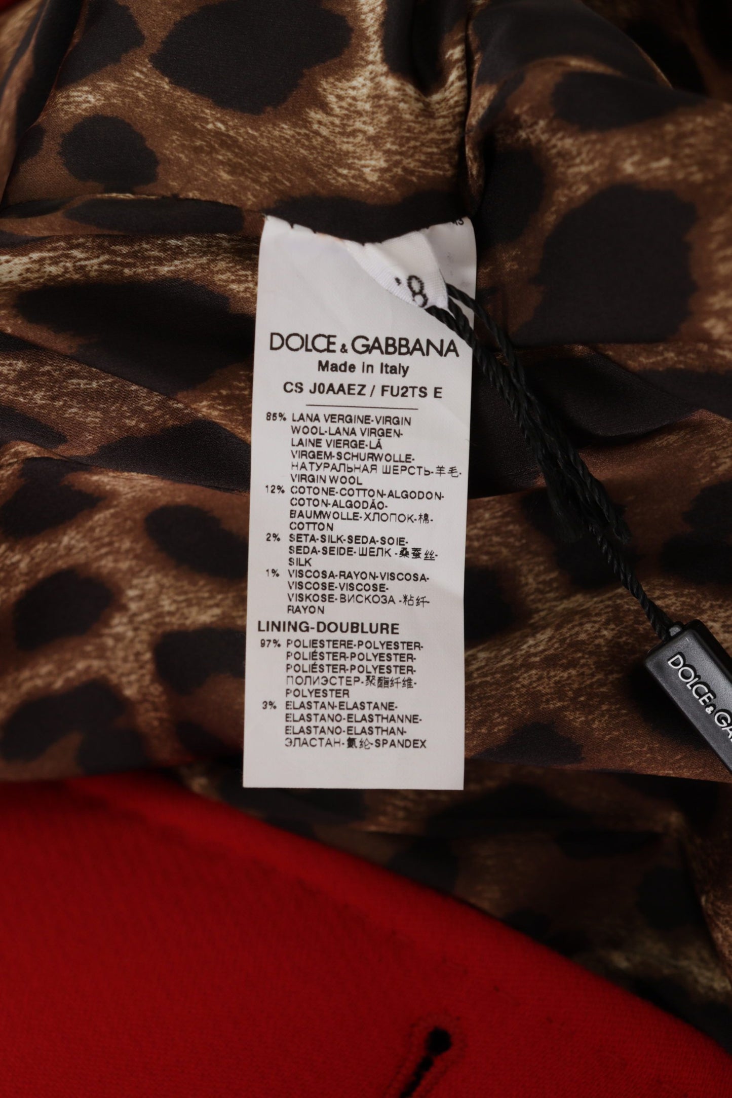 Elegante gabardina de leopardo rojo