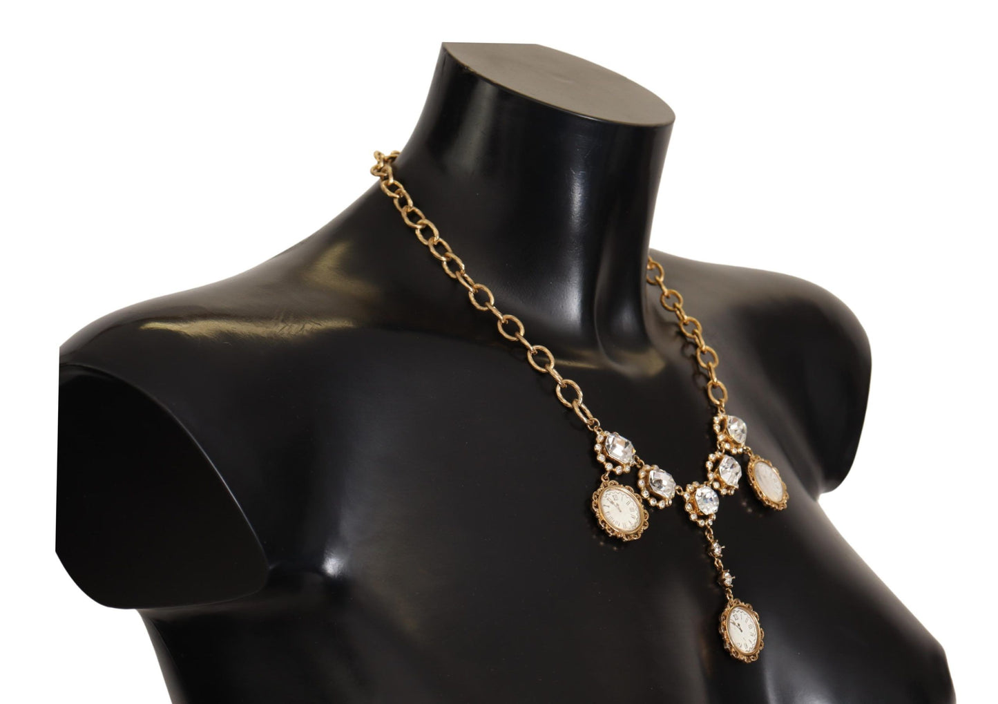 Collar elegante y atemporal