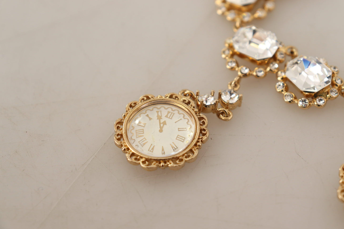 Collar elegante y atemporal