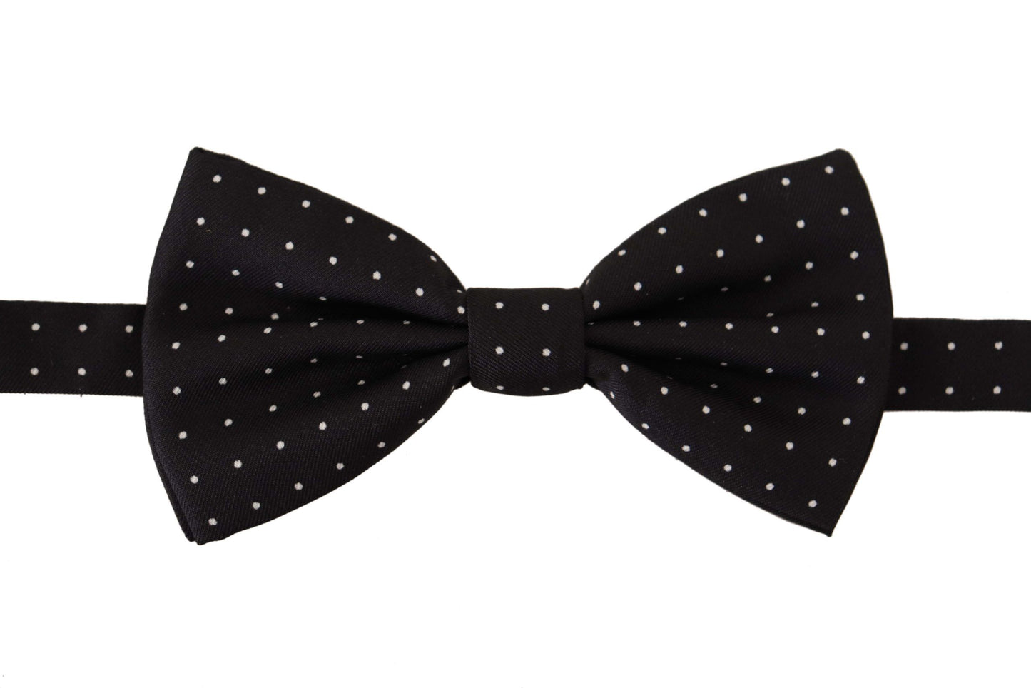 Elegante pajarita de seda negra con lunares