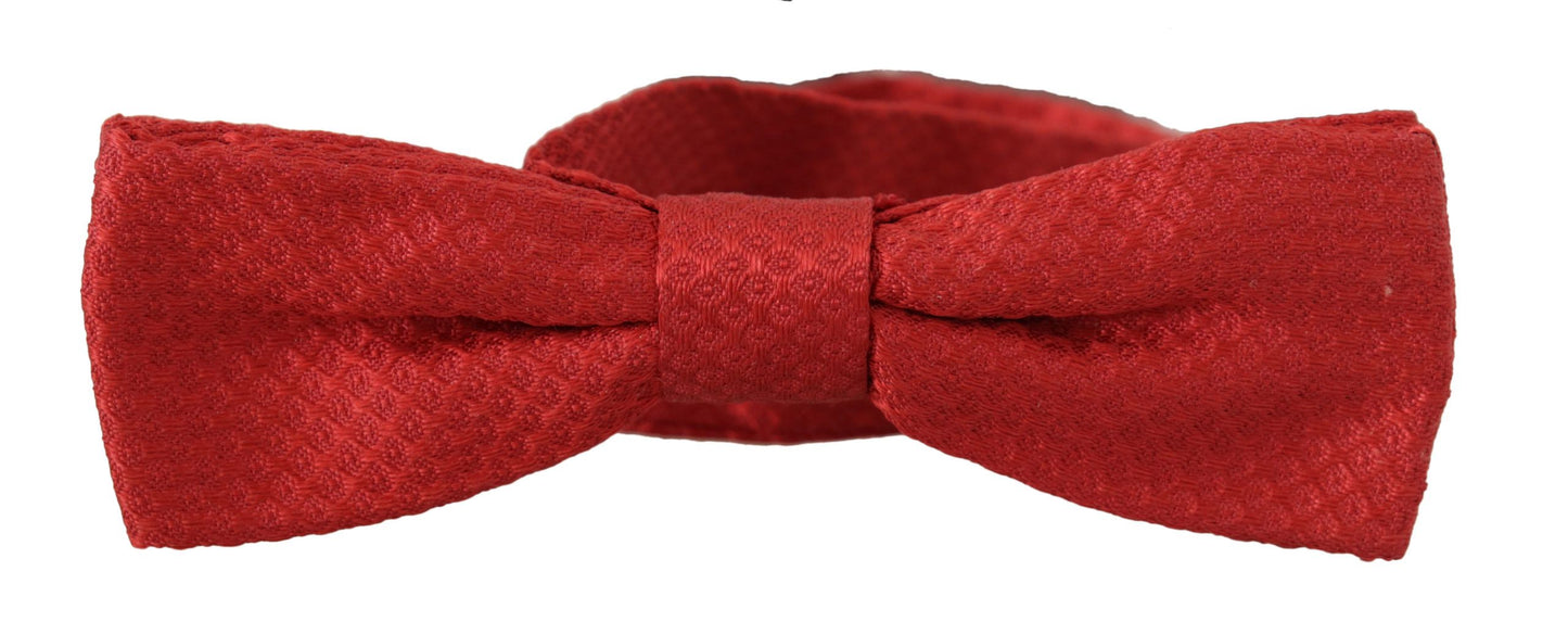 elegante pajarita de seda roja