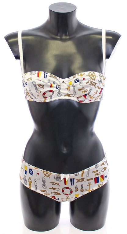 Elegante conjunto de lencería con estampado marinero blanco