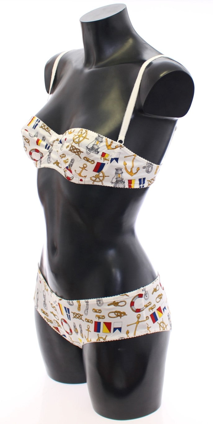 Elegante conjunto de lencería con estampado marinero blanco