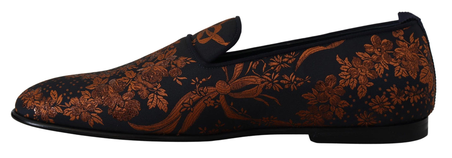 Elegantes mocasines florales sin cordones