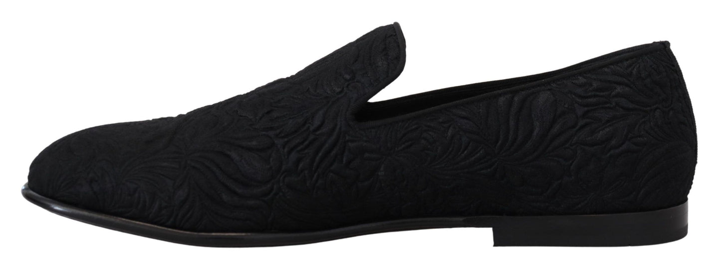 Elegantes mocasines negros de jacquard sin cordones