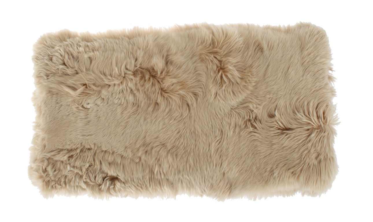 Elegante chal de piel de alpaca en color beige