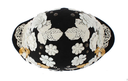 Elegante sombrero cloche de lana con estampado floral negro
