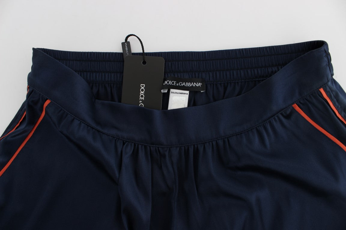Mini shorts elegantes de seda elástica