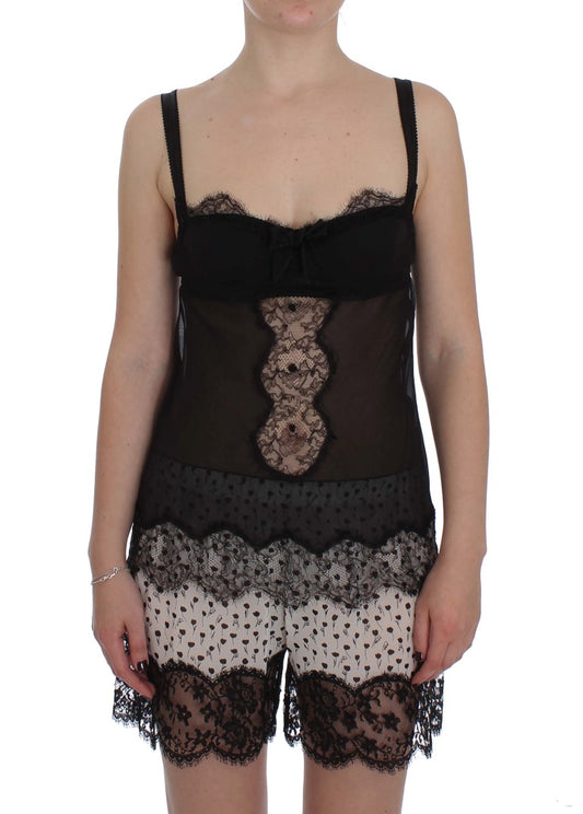 Elegante camisón babydoll de seda con encaje floral