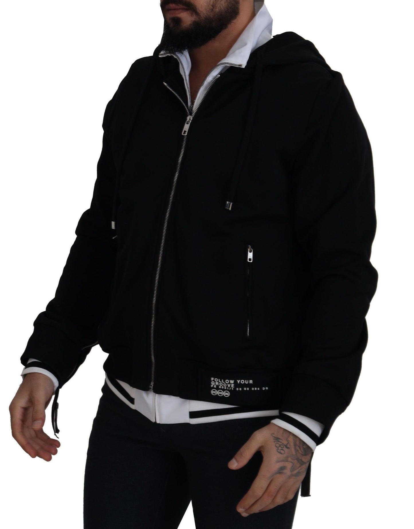 Elegante chaqueta bomber negra con capucha