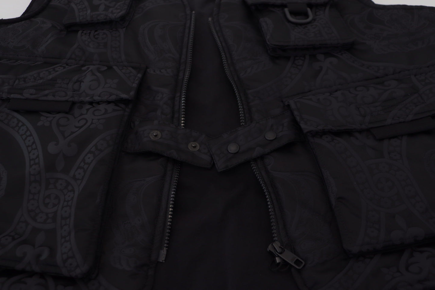 Elegante chaqueta chaleco sin mangas en color negro