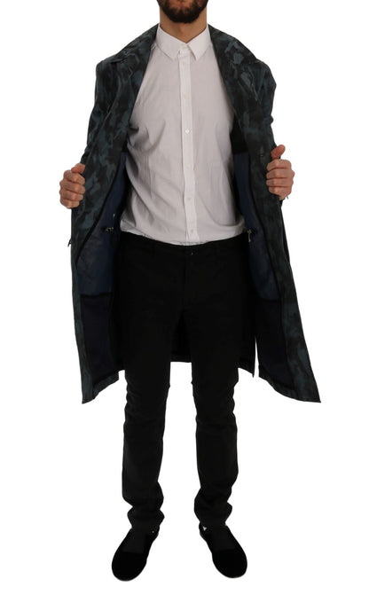 Gabardina de camuflaje azul elegante