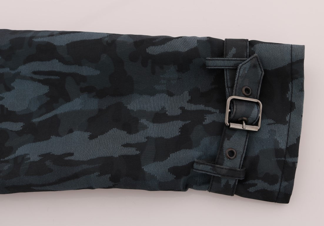 Gabardina de camuflaje azul elegante