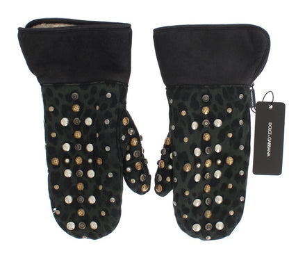 Elegantes guantes de piel de oveja gris con tachuelas