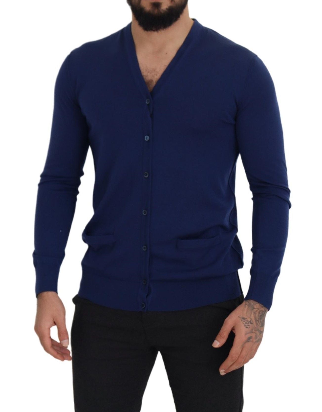 Elegante suéter tipo cárdigan azul de lana virgen