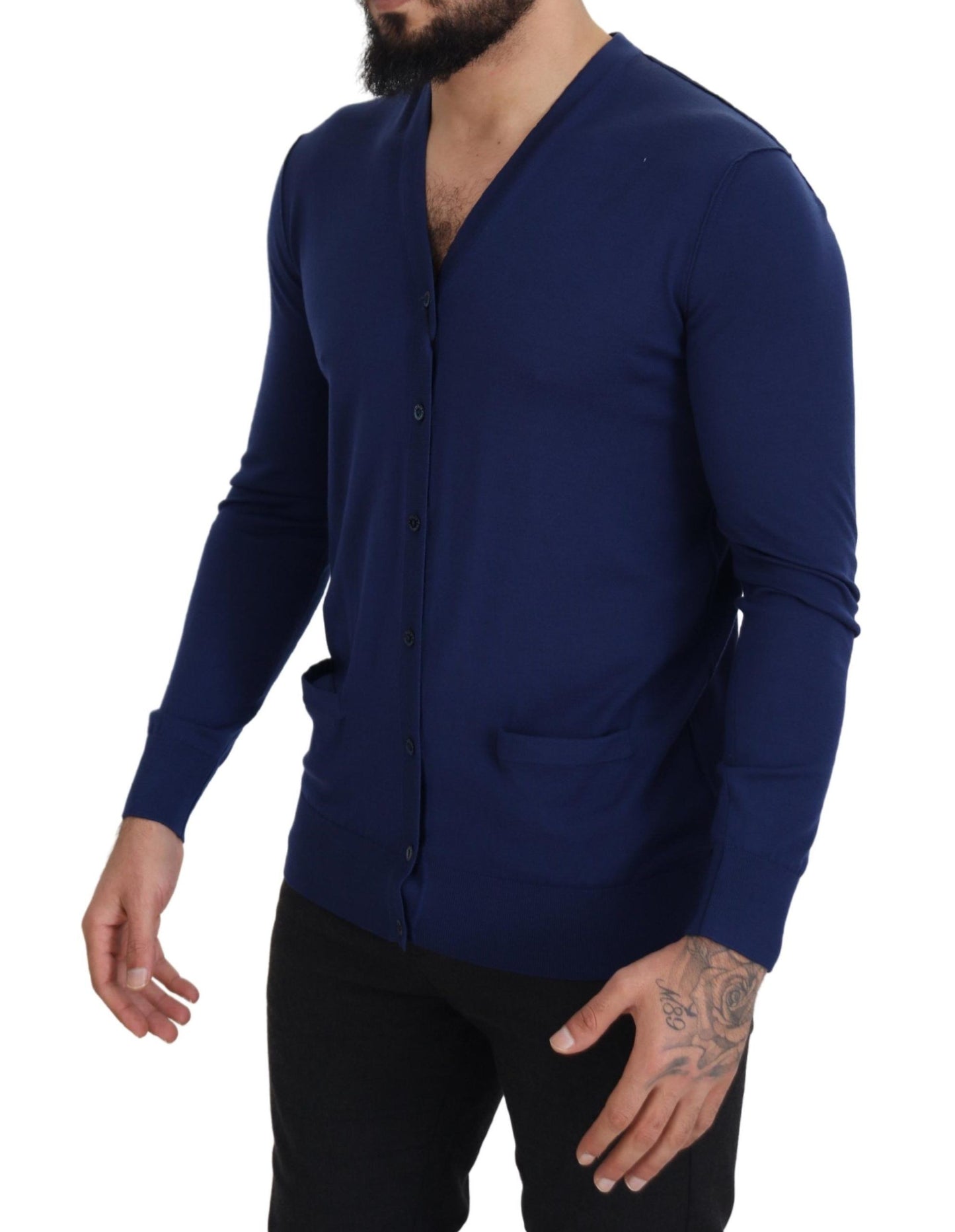 Elegante suéter tipo cárdigan azul de lana virgen