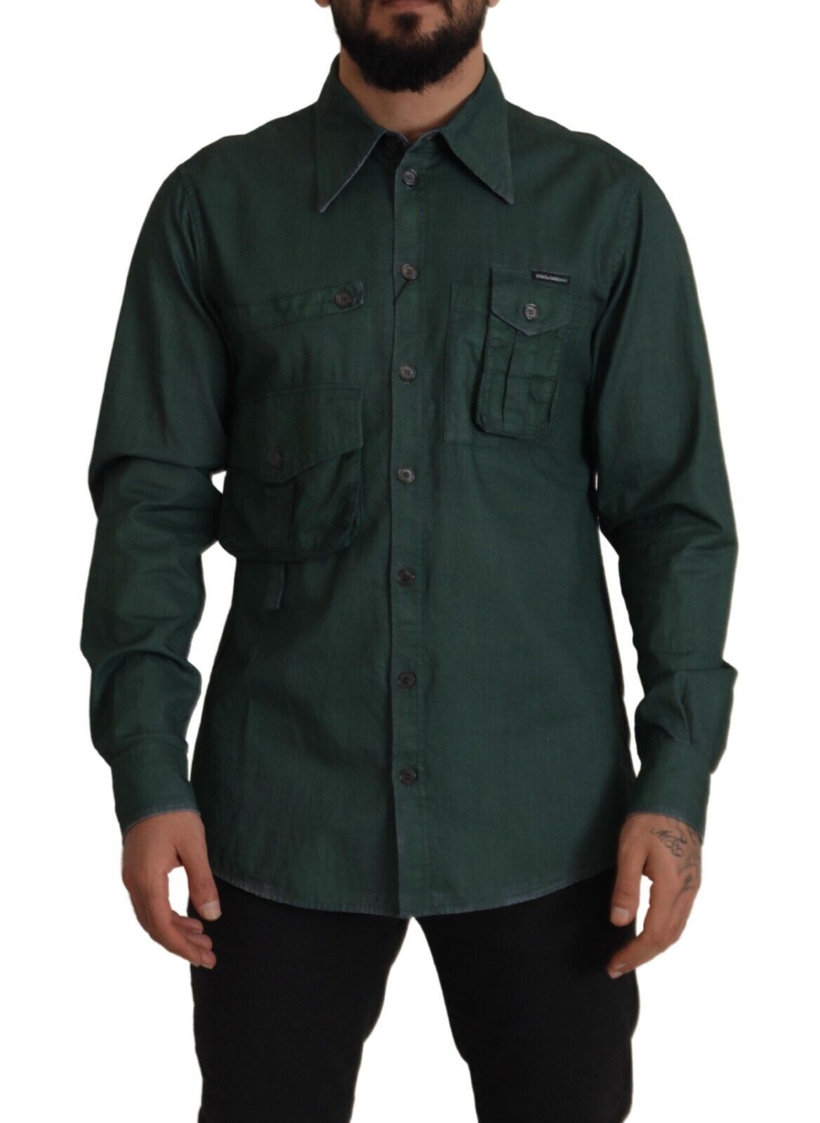 Camisa informal de corte entallado con elegancia esmeralda
