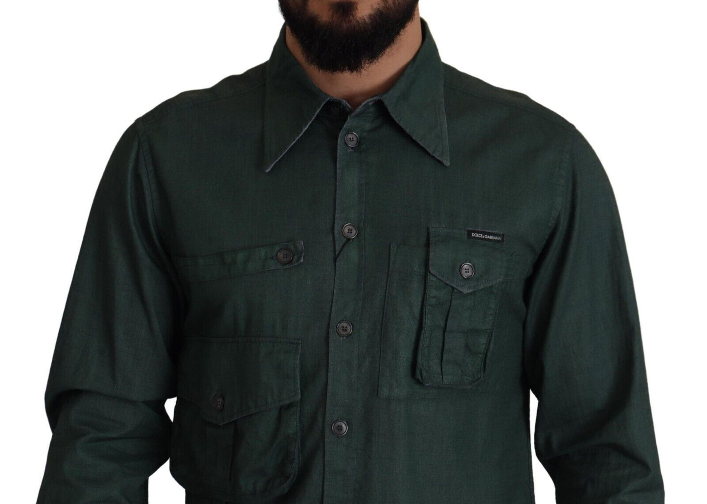 Camisa informal de corte entallado con elegancia esmeralda