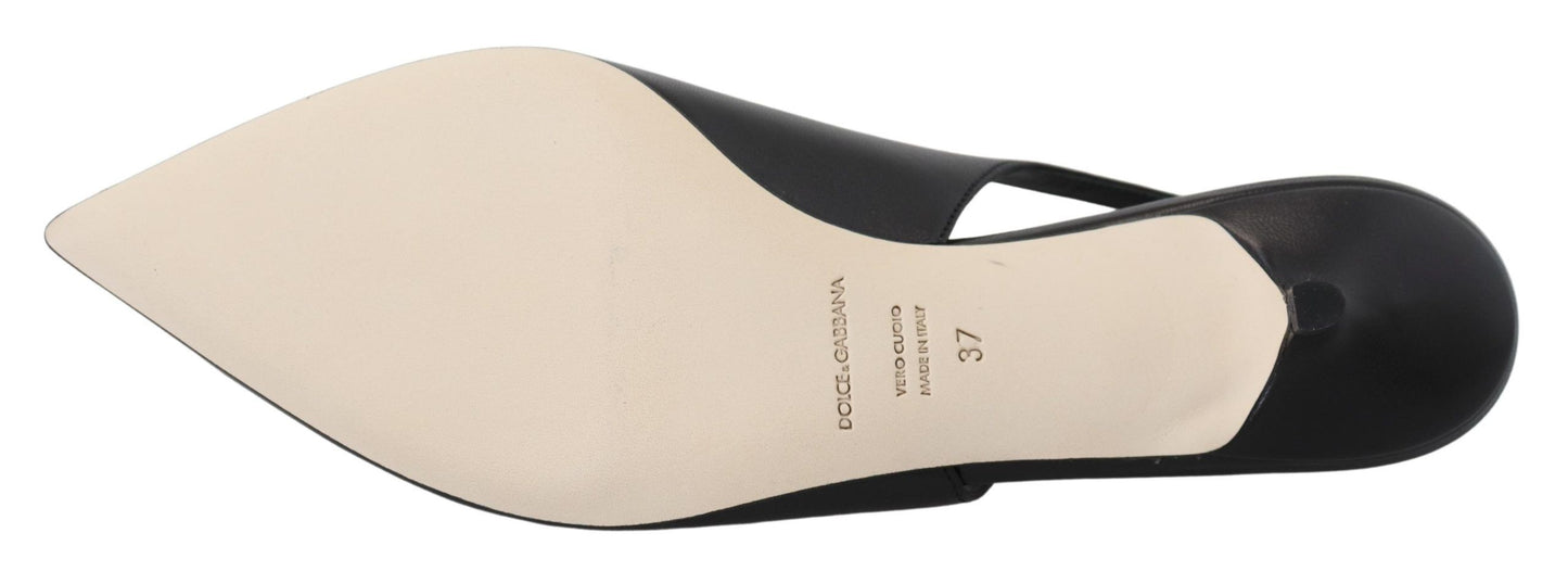 Elegantes zapatos de tacón de tiras de cuero negro