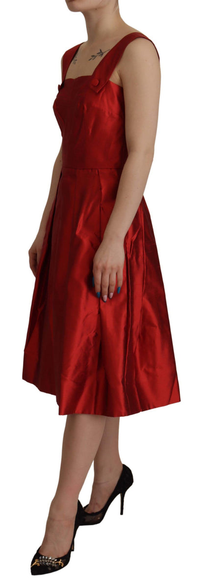 Vestido midi de seda roja radiante de corte A