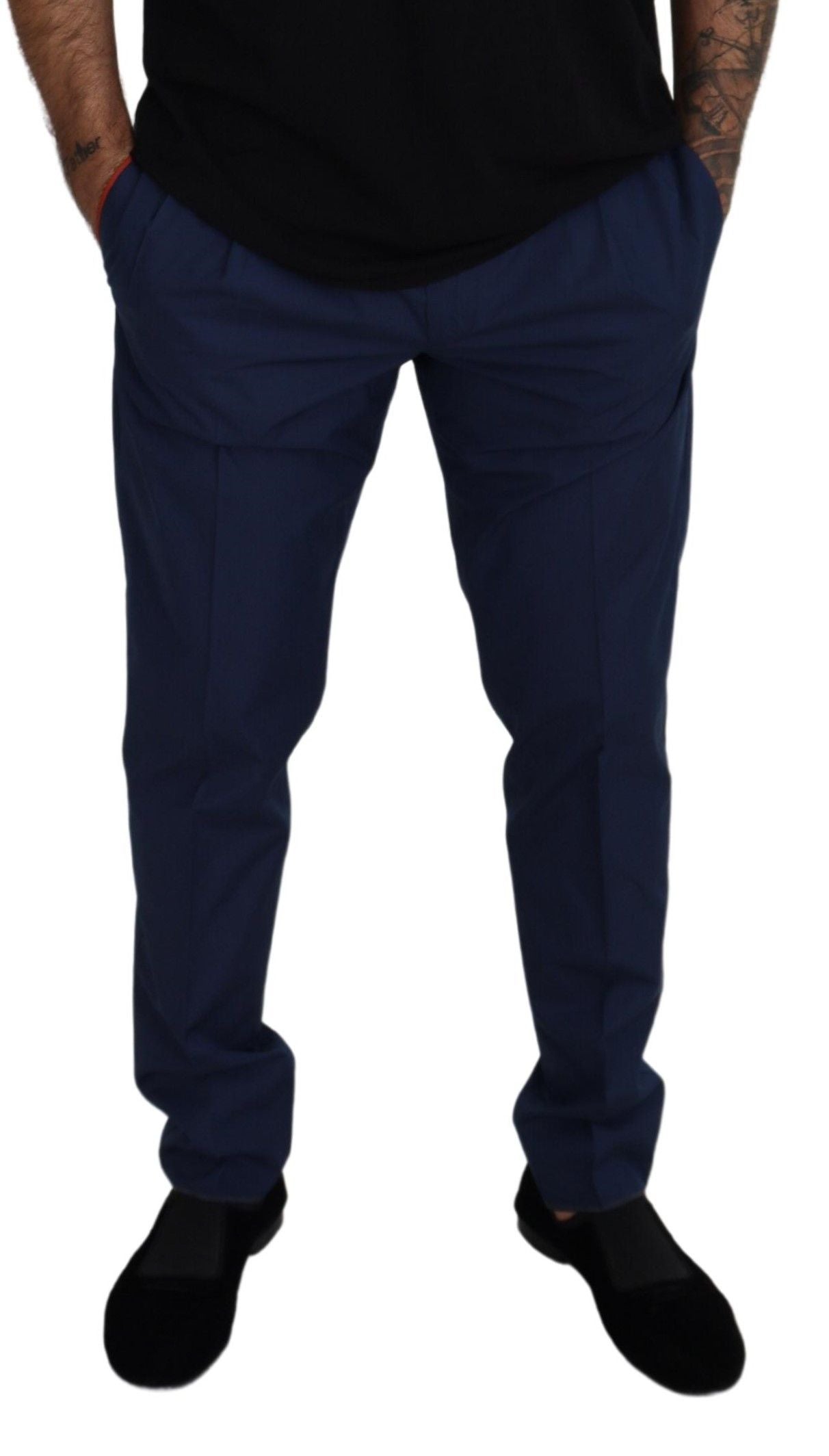 Elegantes pantalones chinos de corte entallado en mezcla de seda azul