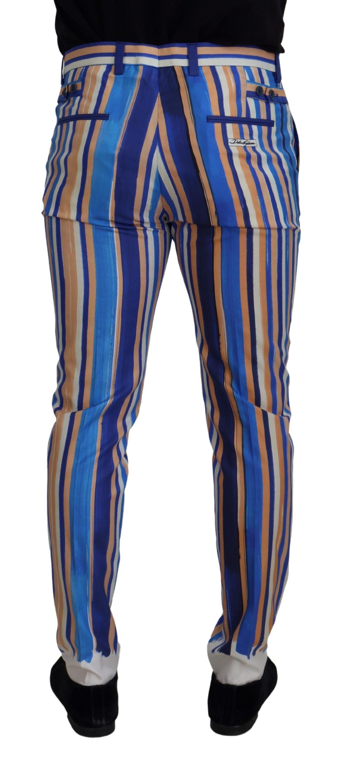 Pantalones chinos elegantes de rayas y corte entallado