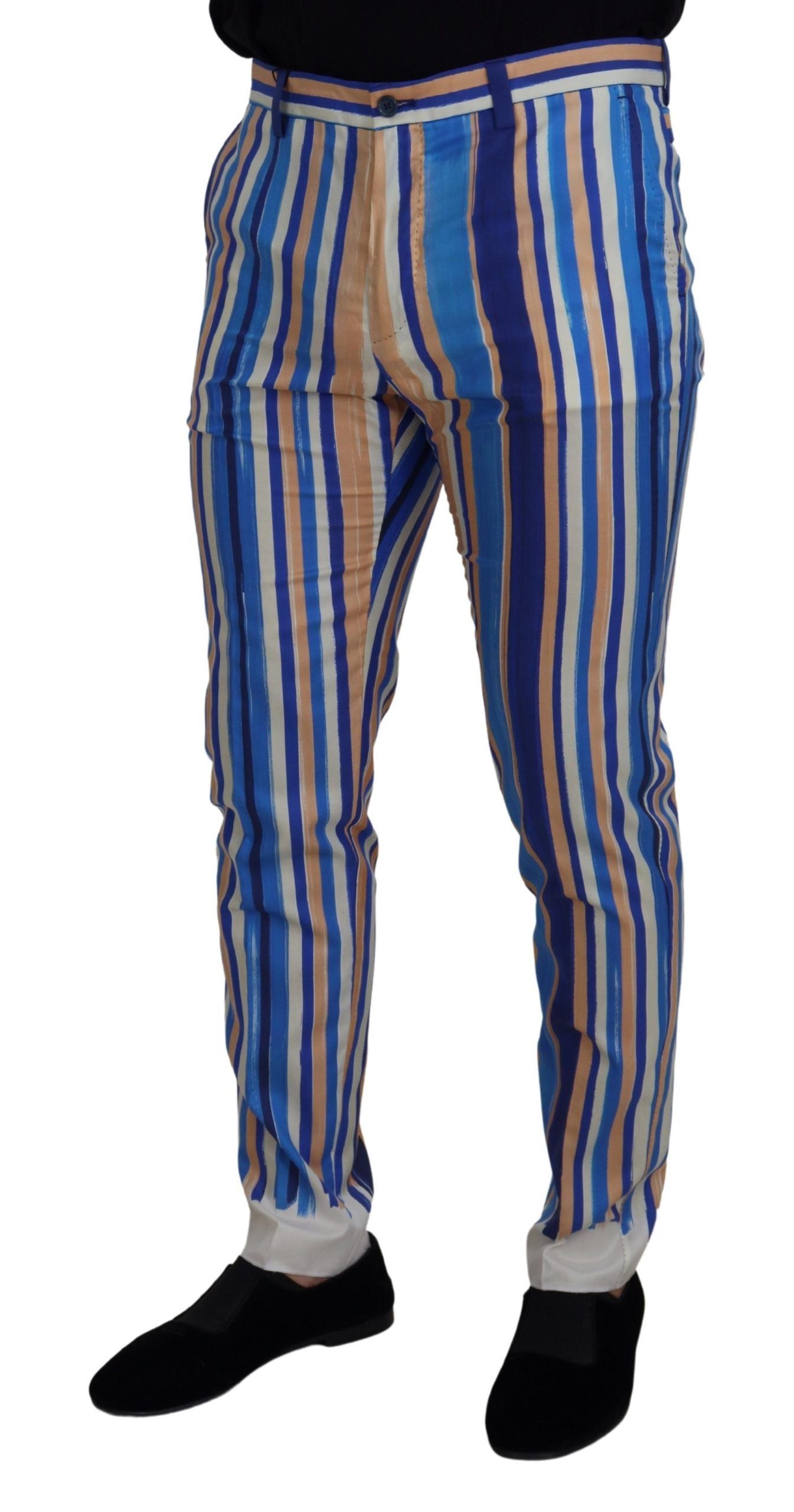 Pantalones chinos elegantes de rayas y corte entallado