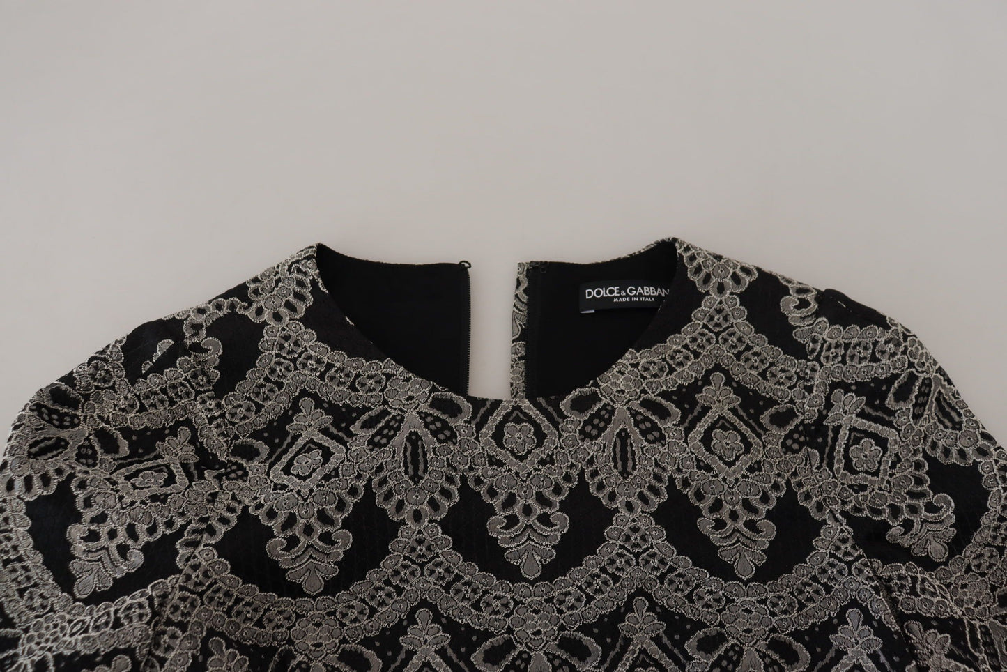 Elegante vestido recto ajustado de jacquard