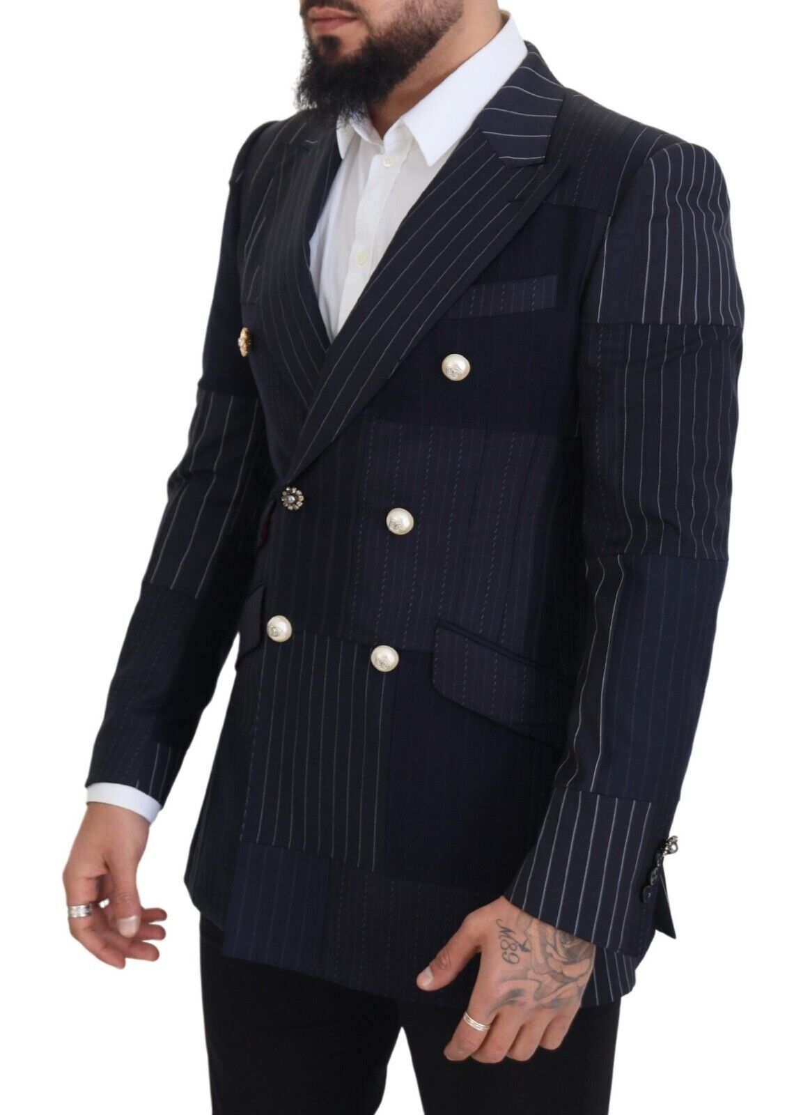 Blazer azul marino cruzado de corte entallado