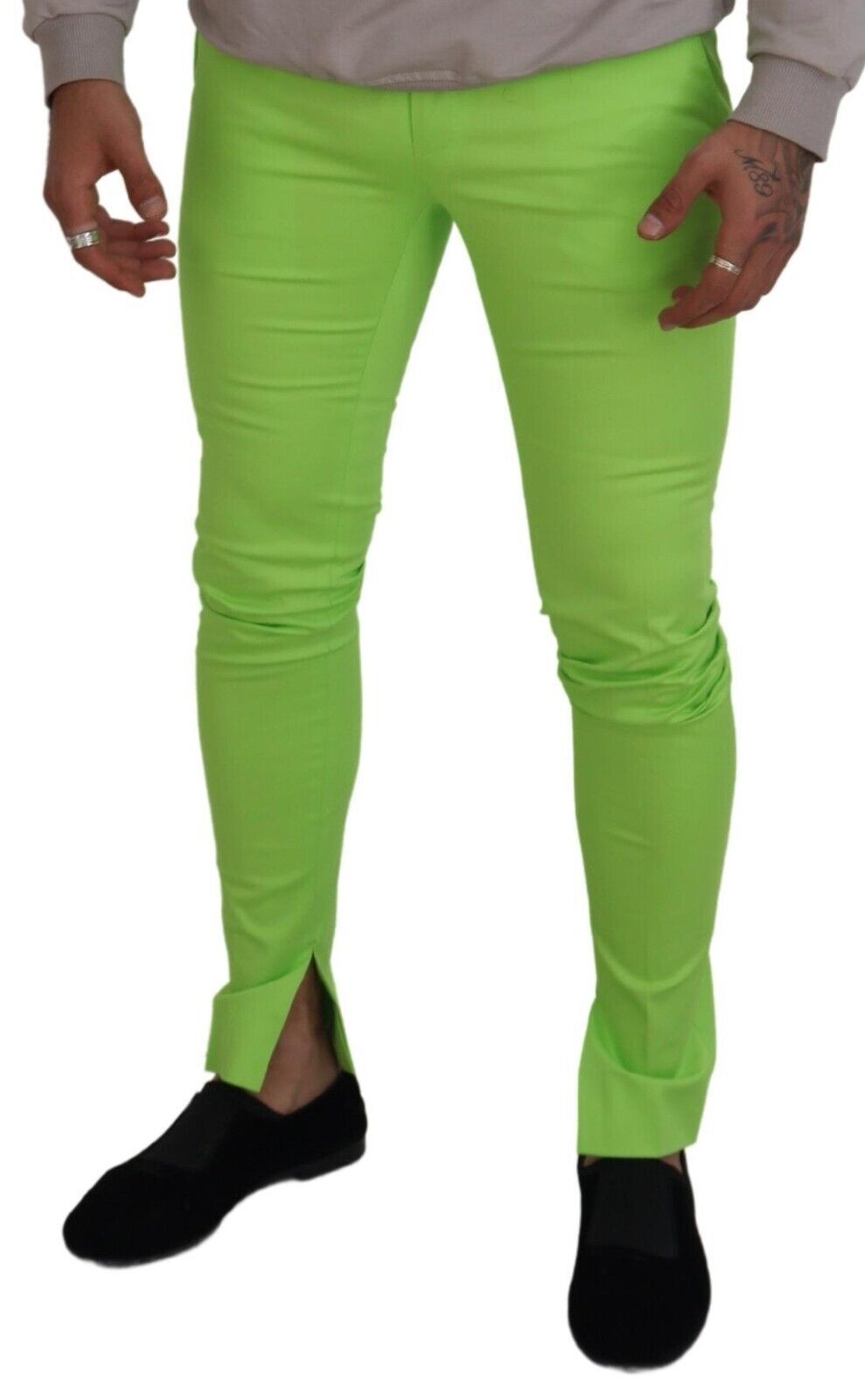 Elegantes chinos de algodón verde claro