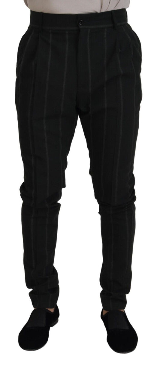 Pantalones negros elegantes de sastre