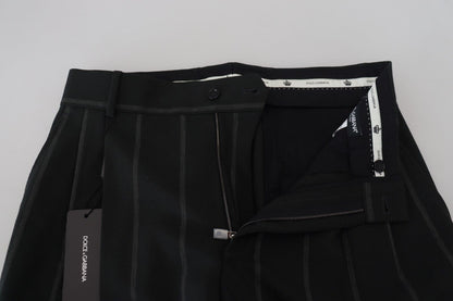 Pantalones negros elegantes de sastre