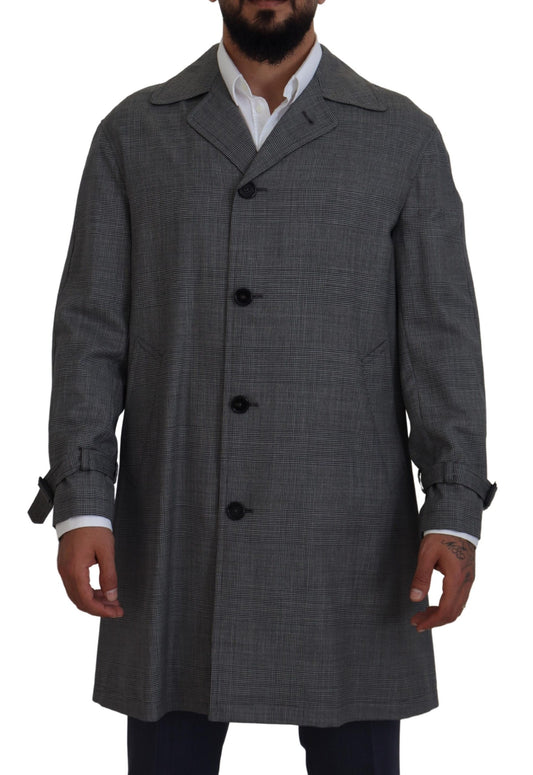 Elegante gabardina a cuadros grises
