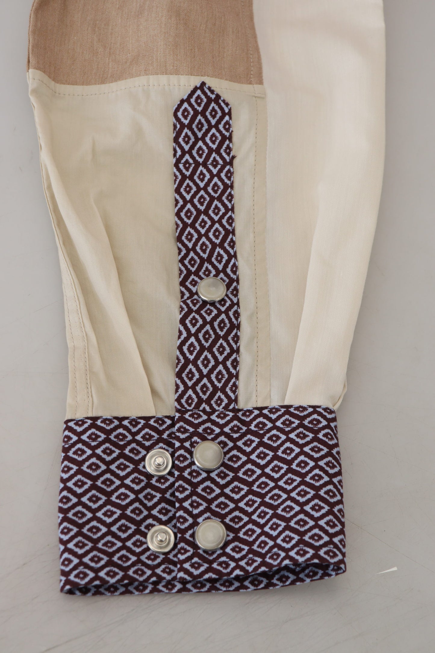 Camisa casual elegante multicolor de corte entallado
