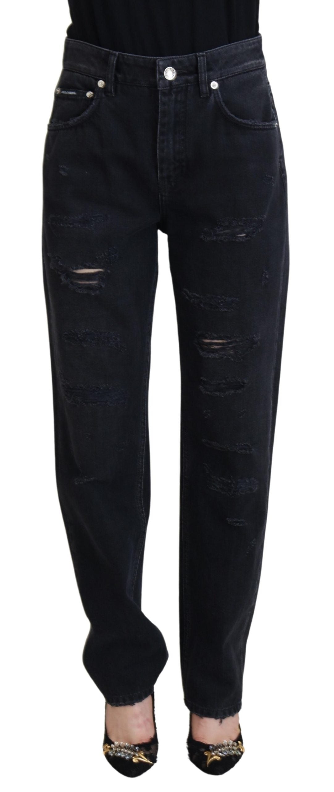 Pantalones vaqueros negros elegantes: eleva tu armario