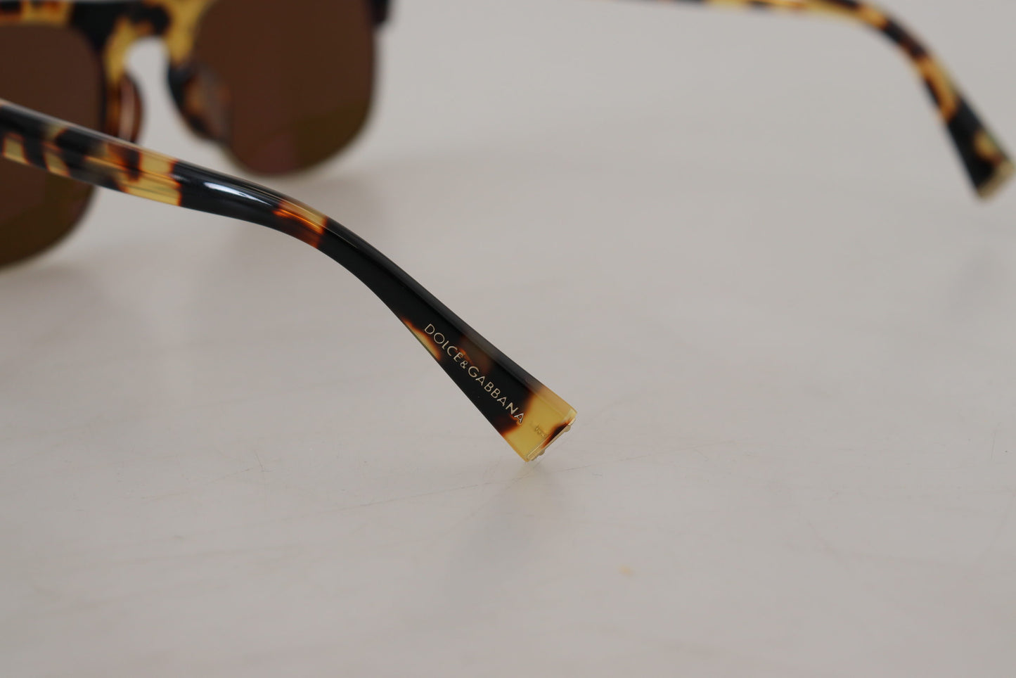 Gafas de sol elegantes de acetato de diseño