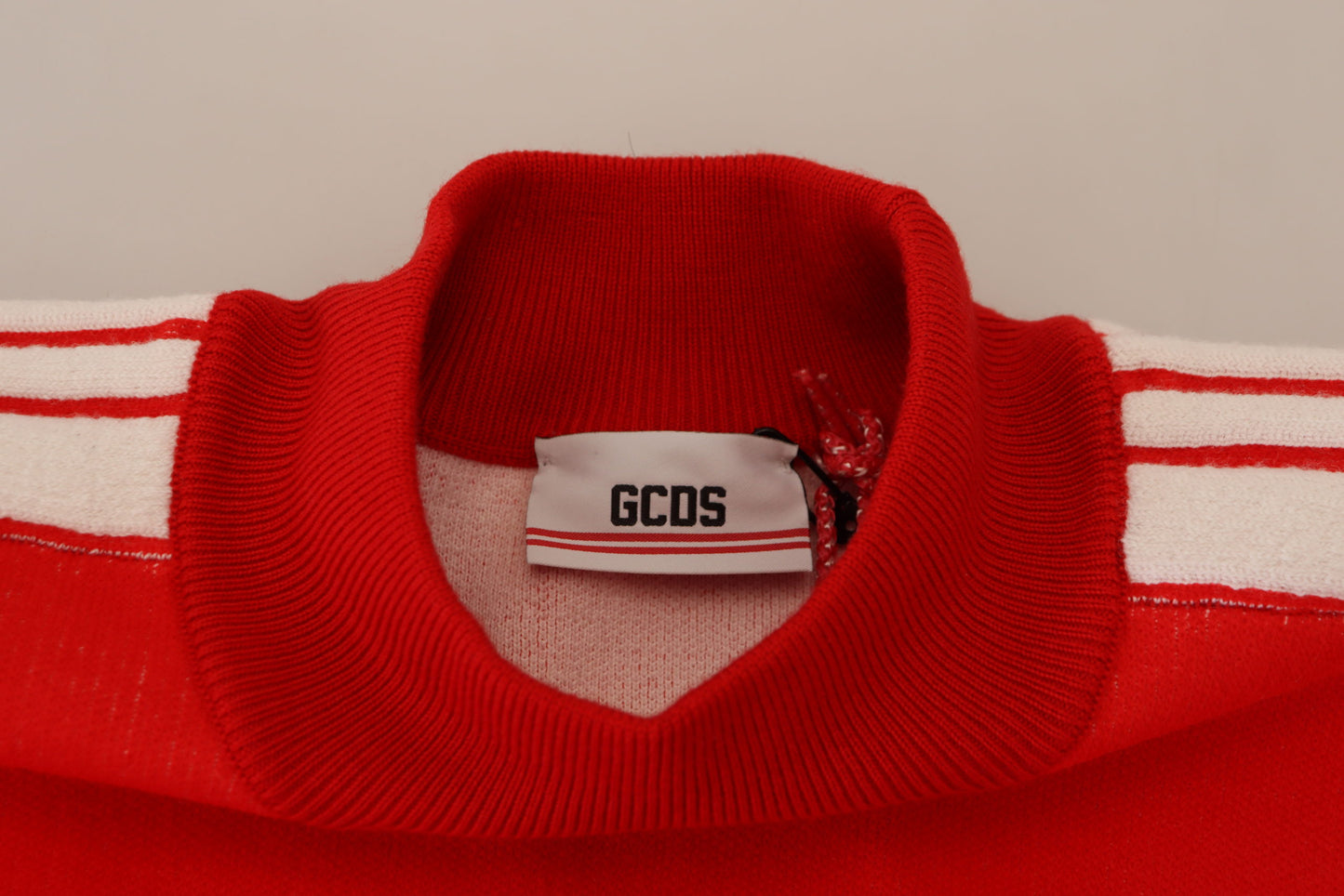 Suéter rojo elegante para hombre