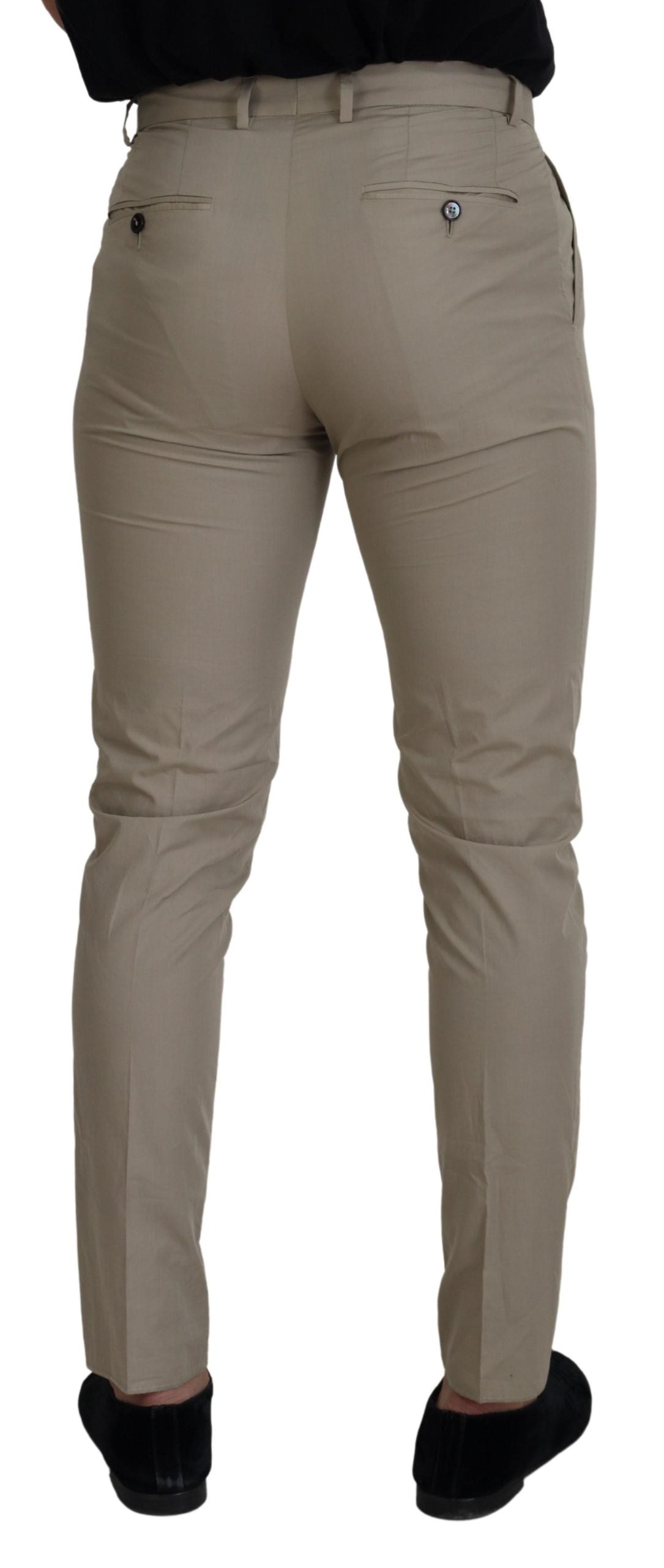 Impresionantes pantalones de algodón italiano en color beige