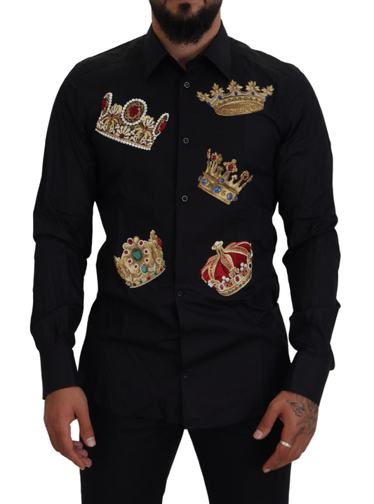 Camisa de vestir elegante negra de corte entallado con bordado de corona