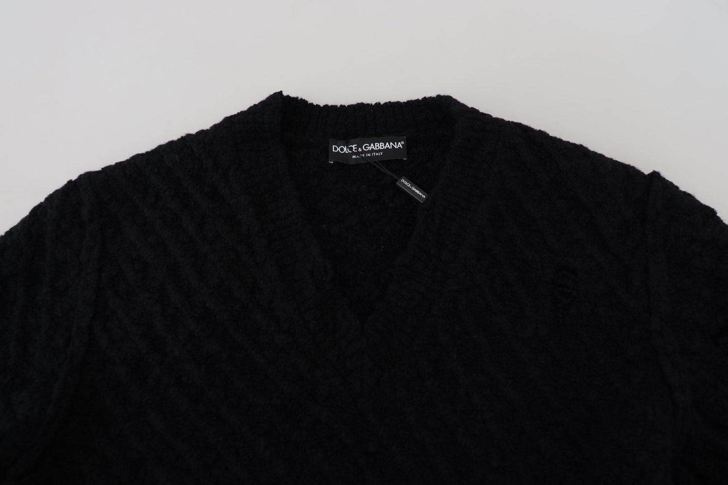 Suéter elegante de cuello en V en mezcla de lana negra