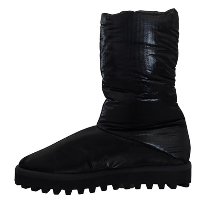 Elegantes botas de media caña en poliéster negro