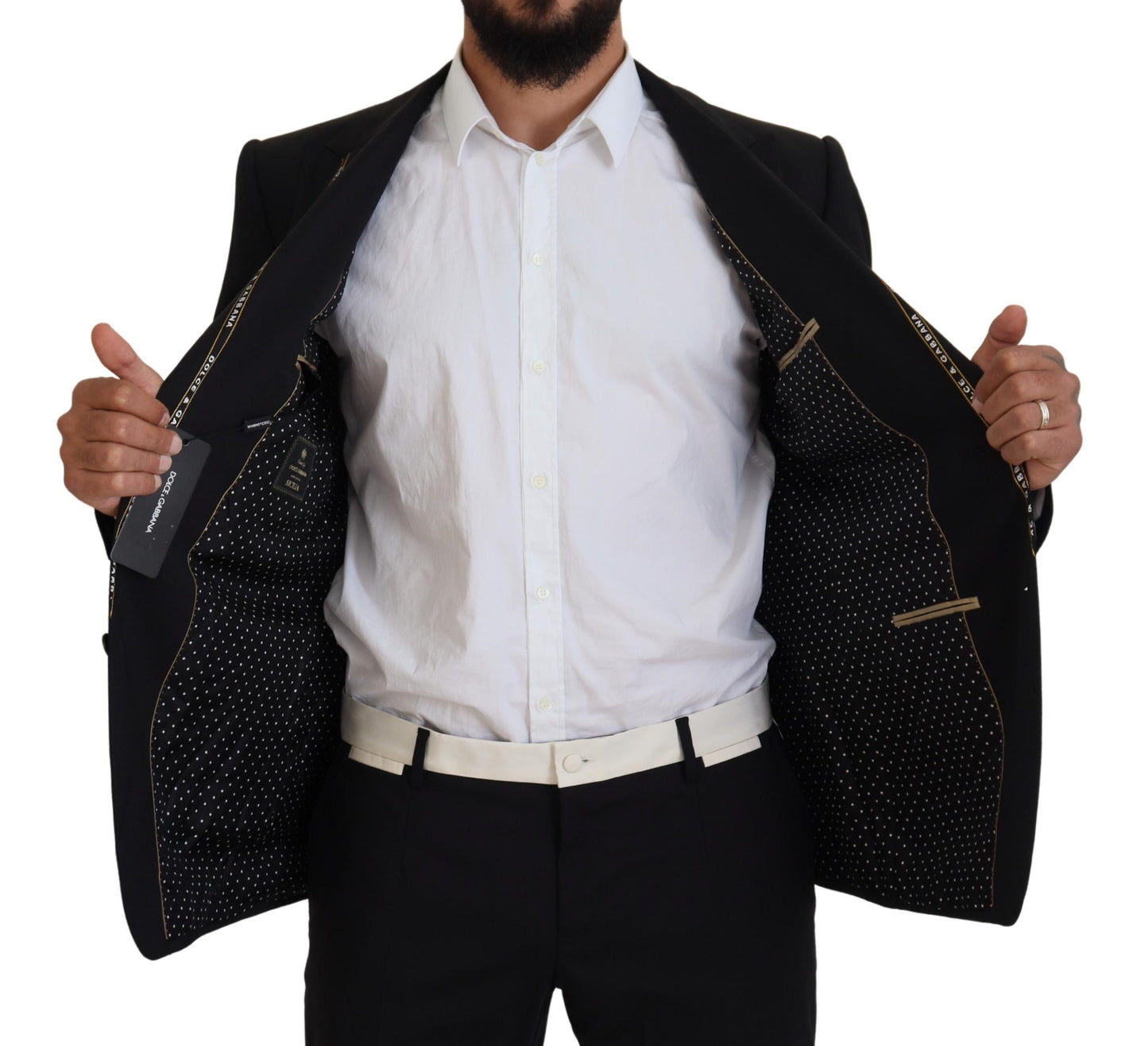 Blazer negro de botonadura sencilla estilo siciliano