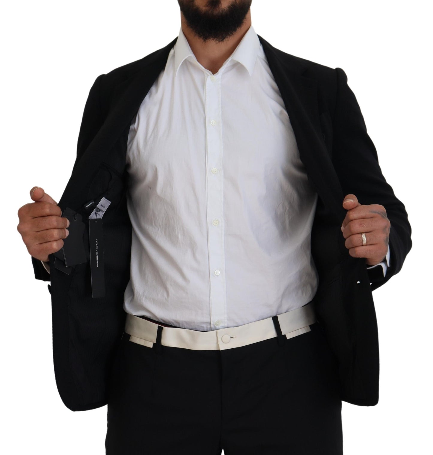 Elegante blazer de lana negra de botonadura sencilla