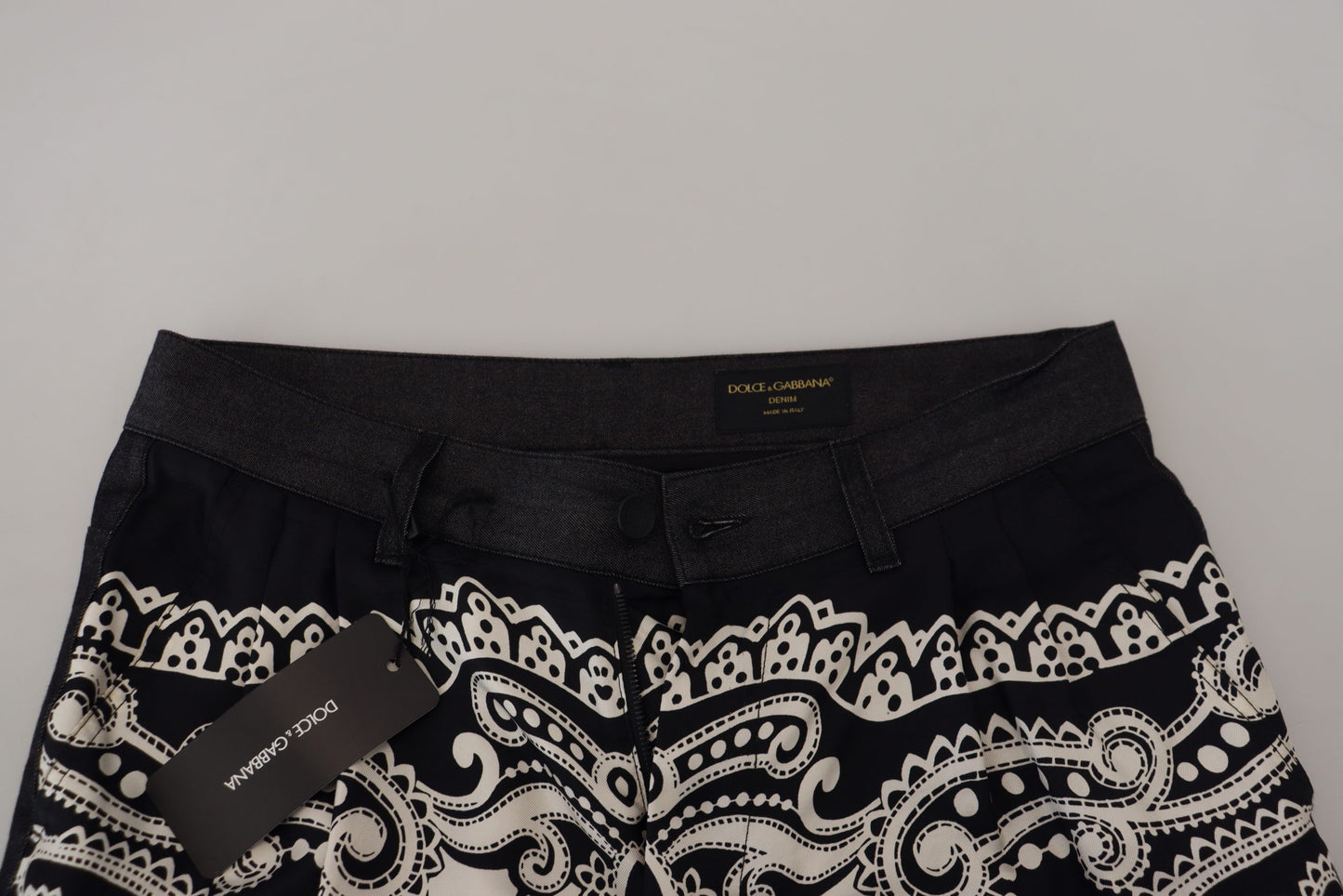 Pantalones elegantes de seda y algodón con estampado de bandana