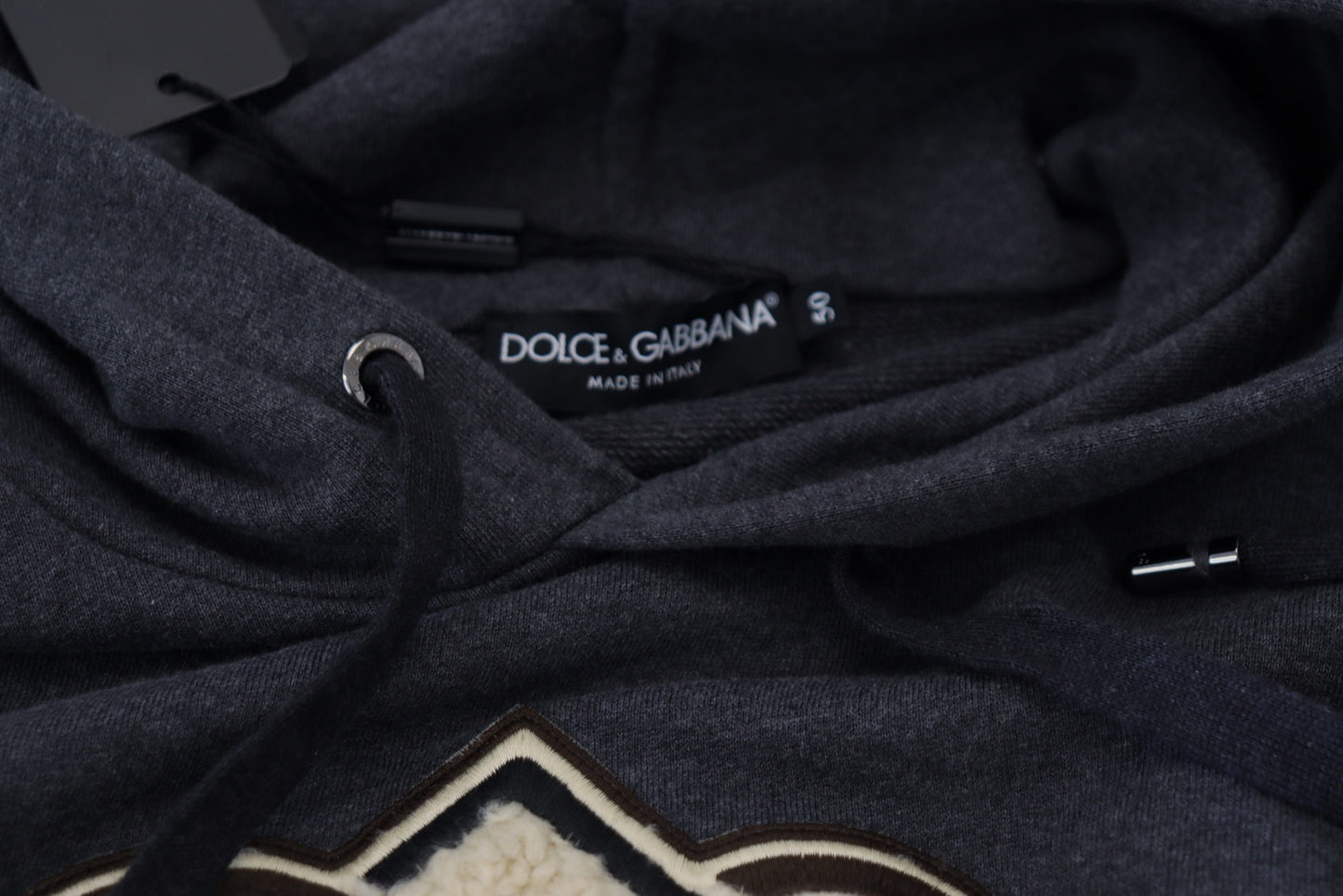 Elegante sudadera con capucha de algodón gris