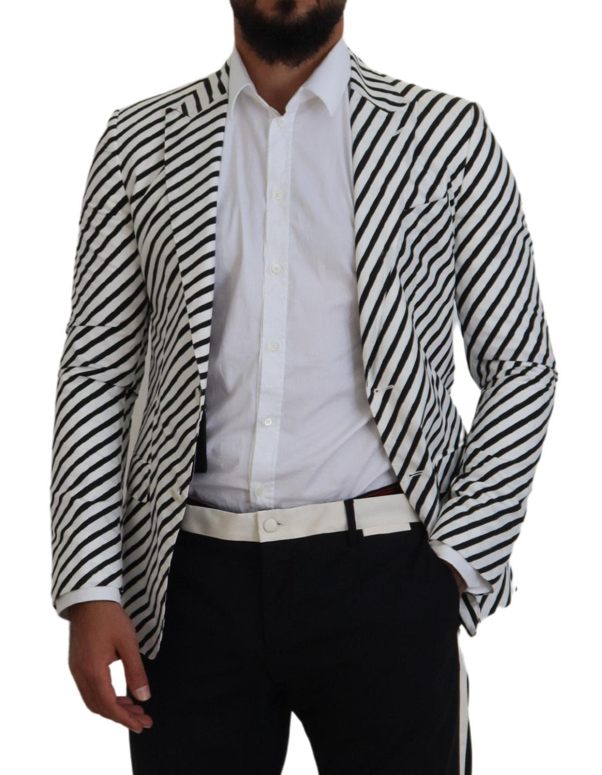Blazer elegante de rayas blancas con botonadura sencilla