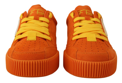 Zapatillas elegantes de ante naranja con cordones