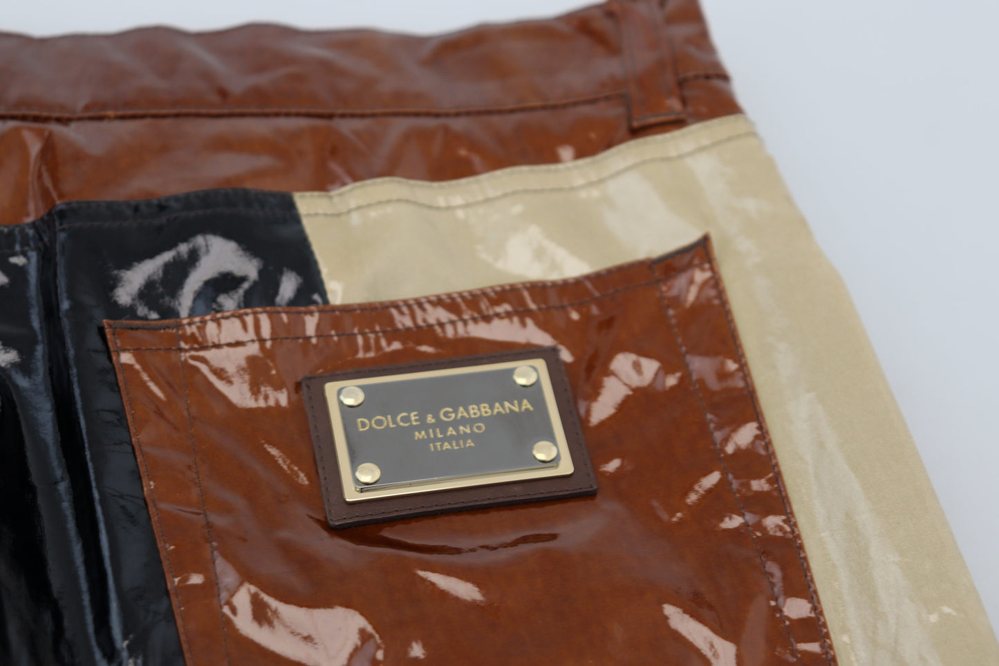 Elegantes jeans de mezcla de seda y mezclilla brillante