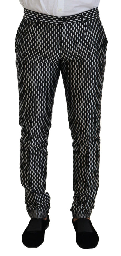 Elegante traje ajustado de mezcla de seda negra